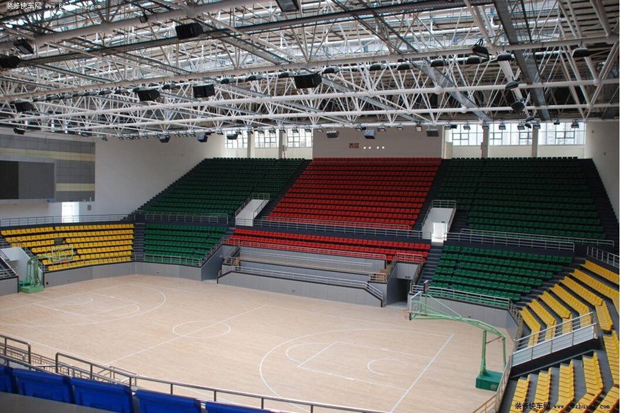 江北羽毛球场网架工程
